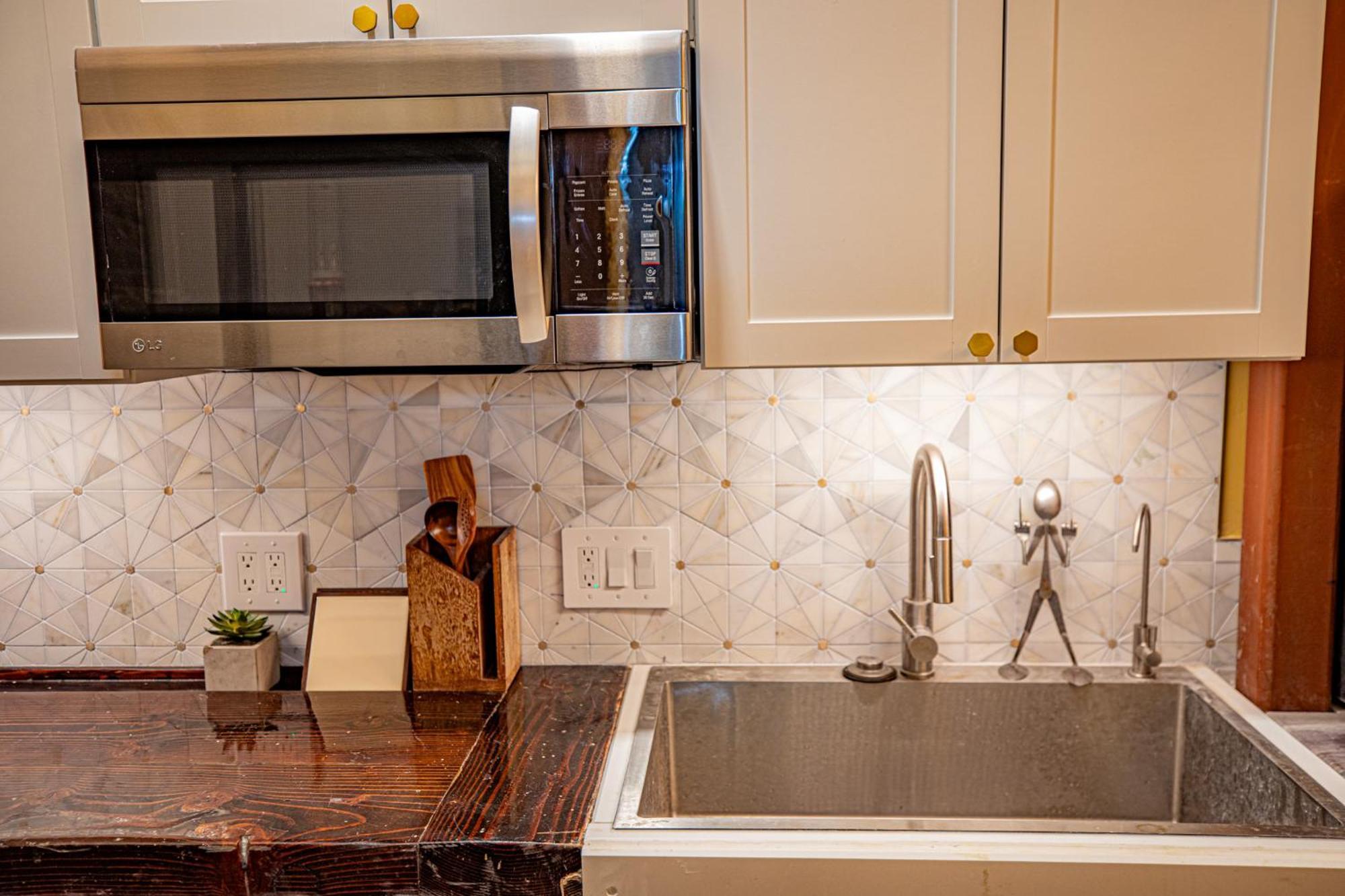 Social Stays - Santa Barbara'S First Hostel On State Street المظهر الخارجي الصورة